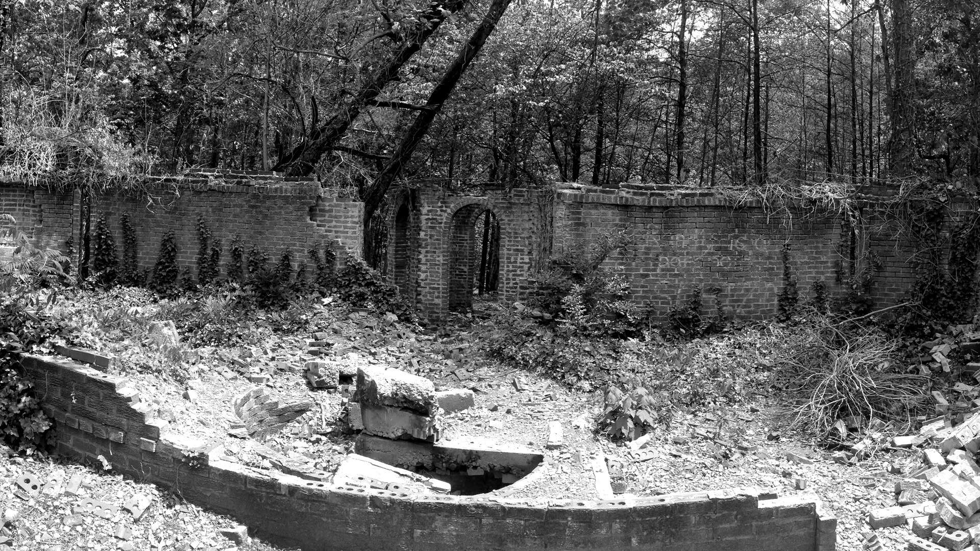 The Legend of Corpsewood Manor